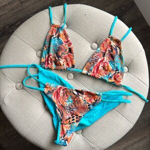 Small animal print scrunch butt bikini